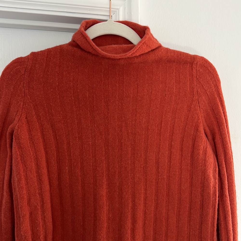 ♥️ Madewell Donegal Everest Mock Neck Wool Blend Rust Orange Sweater Size Medium - Picture 6 of 9